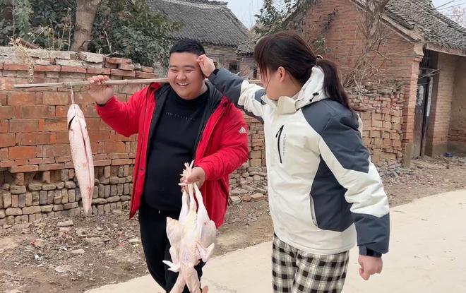 亡！这句话什么意思？有啥讲究和说法吗ag九游会登录俗话说：女婿上床家败人(图4)