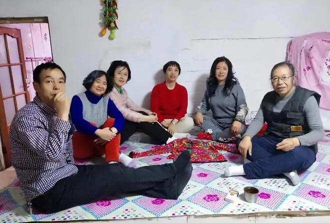 亡！这句话什么意思？有啥讲究和说法吗ag九游会登录俗话说：女婿上床家败人(图5)
