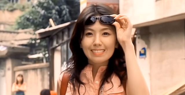 惨？颁奖礼服藏遥控器？遗物曝受辱细节j9九游会网站入口女演员李恩珠有多悲(图3)