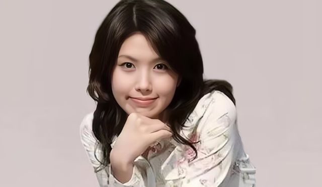 惨？颁奖礼服藏遥控器？遗物曝受辱细节j9九游会网站入口女演员李恩珠有多悲(图8)