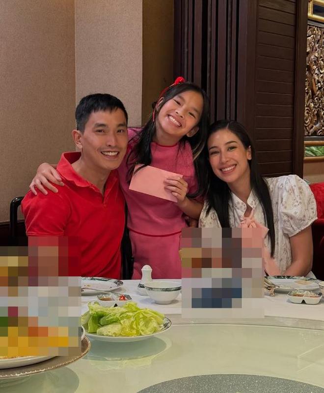 带女儿去爷爷家过年美女右眼受伤惹人怜惜j9九游会真人游戏第一泰剧女神Aff