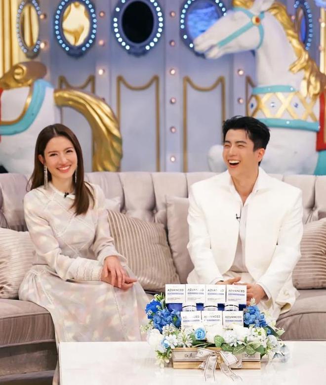 带女儿去爷爷家过年美女右眼受伤惹人怜惜j9九游会真人游戏第一泰剧女神Aff(图4)